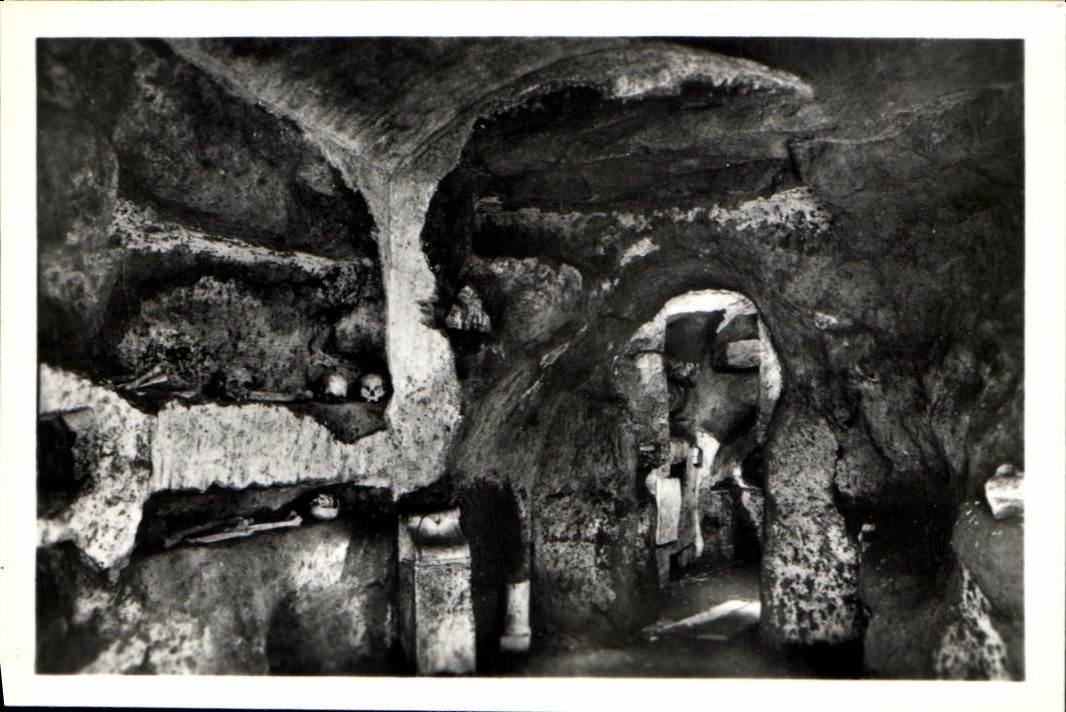 CPM Roma Catacombe Sebastiano Una Galleria