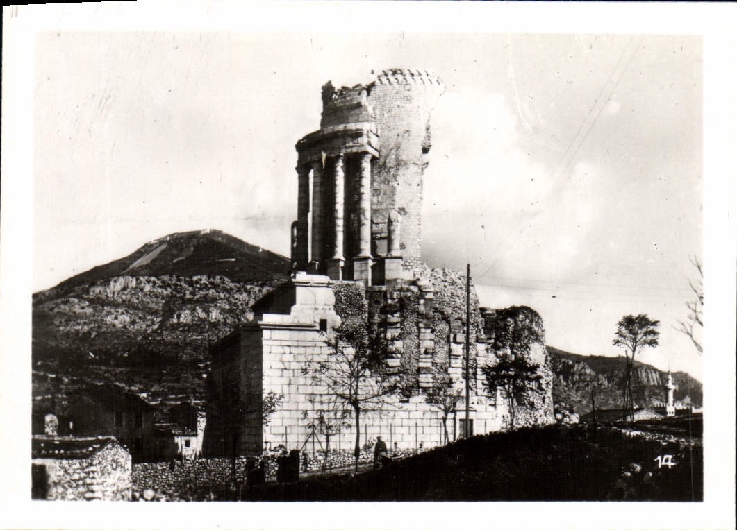 Ruines d'un temple à Cagliari — éditeur CPAPHIL, n° de série 14