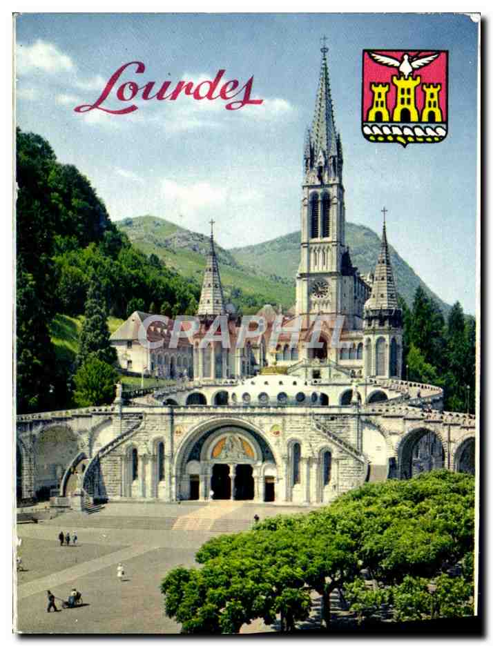 CPM Lourdes La Basilique Et l'Esplanade