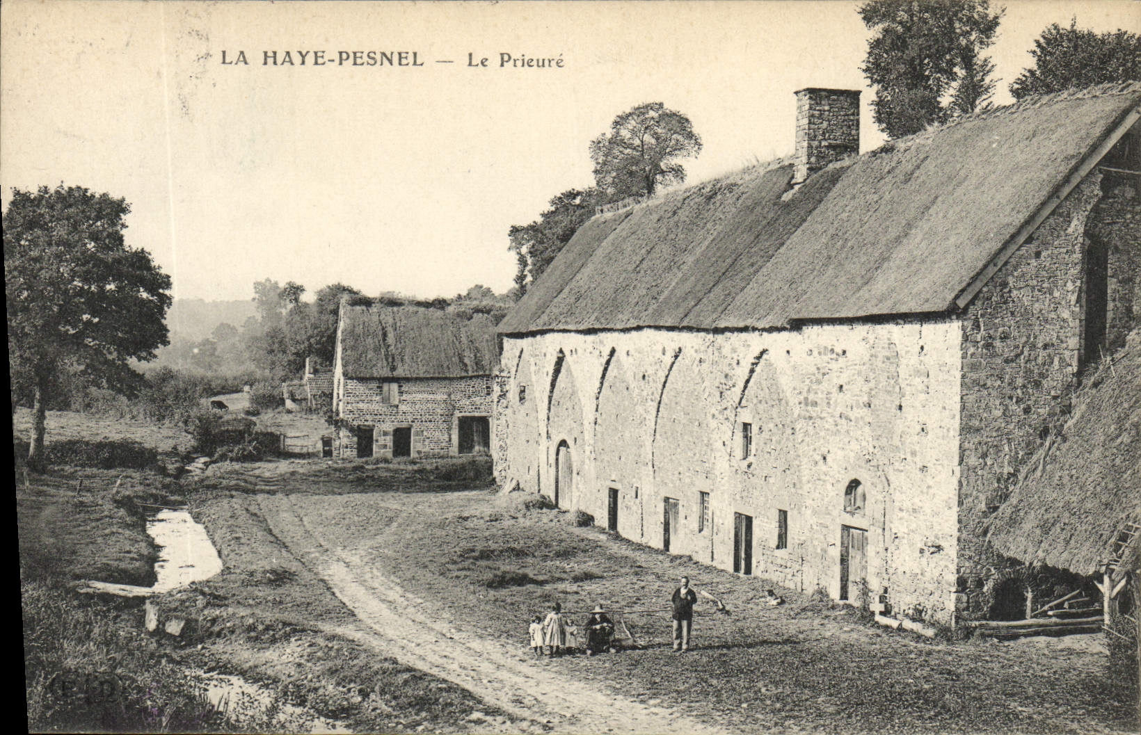 La Haye-Pesnel — Le Prieuré