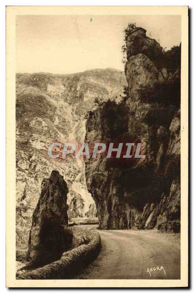 CPA Gorges Du Tarn Ste Enimie La route 