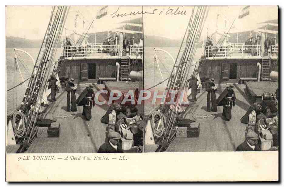 CPA La Tonkin A Bord d'un Navire Bateau