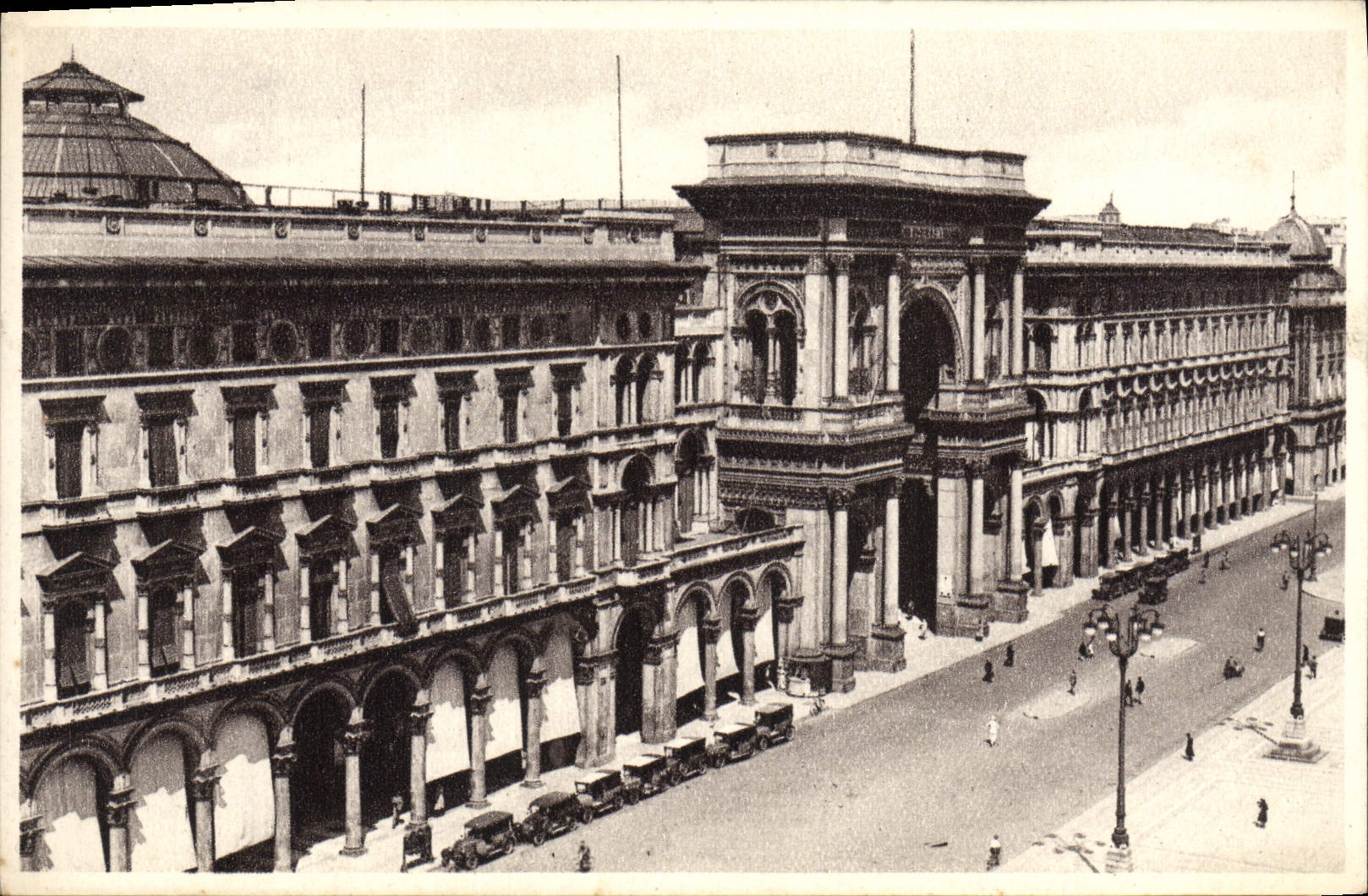 CPA Milano Facciata Della Galleria Vittorio Emanuele II