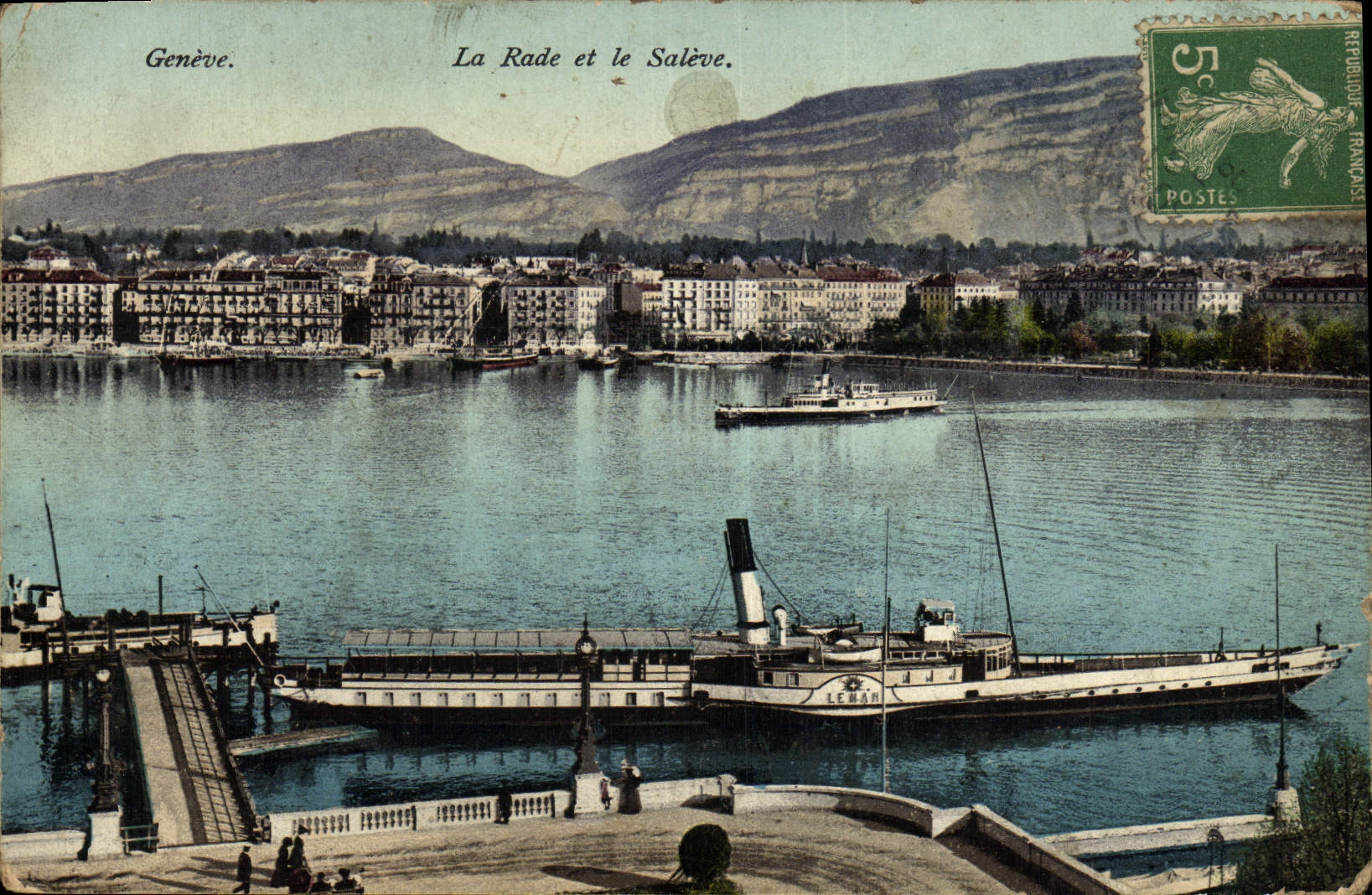 CPA Geneve La Rade Et Le Saleve Bateau