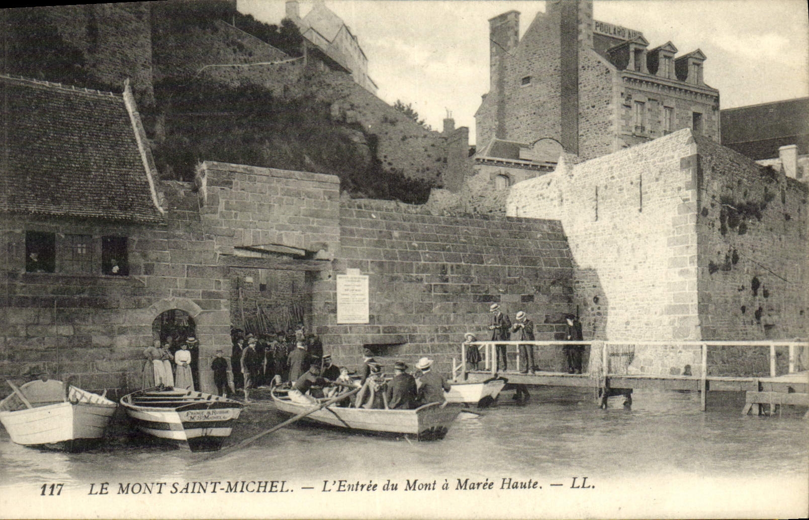 Le Mont Saint-Michel — L'Entrée du Mont à Marée Haute — LL. — N° 117