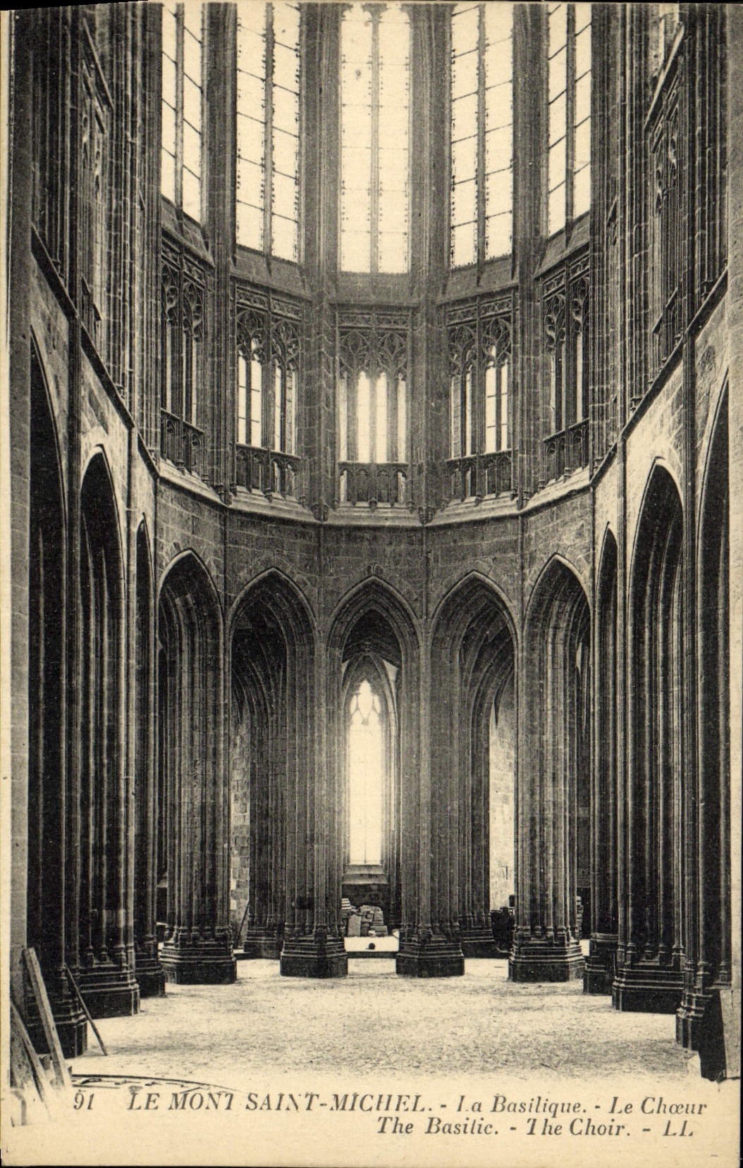 Le Mont Saint-Michel — La Basilique — Le Chœur — LL