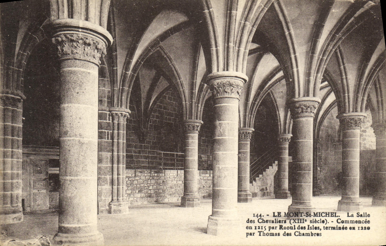 Le Mont-Saint-Michel — La Salle des Chevaliers (XIIIe siècle) — Laurent-Nei, Rennes