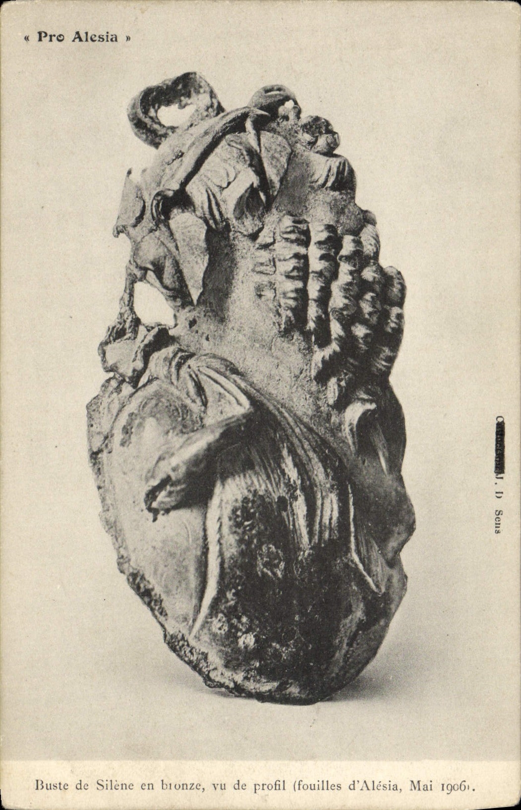 Buste de Silène en bronze — fouilles d'Alésia, Mai 1906 — C. D. Sans