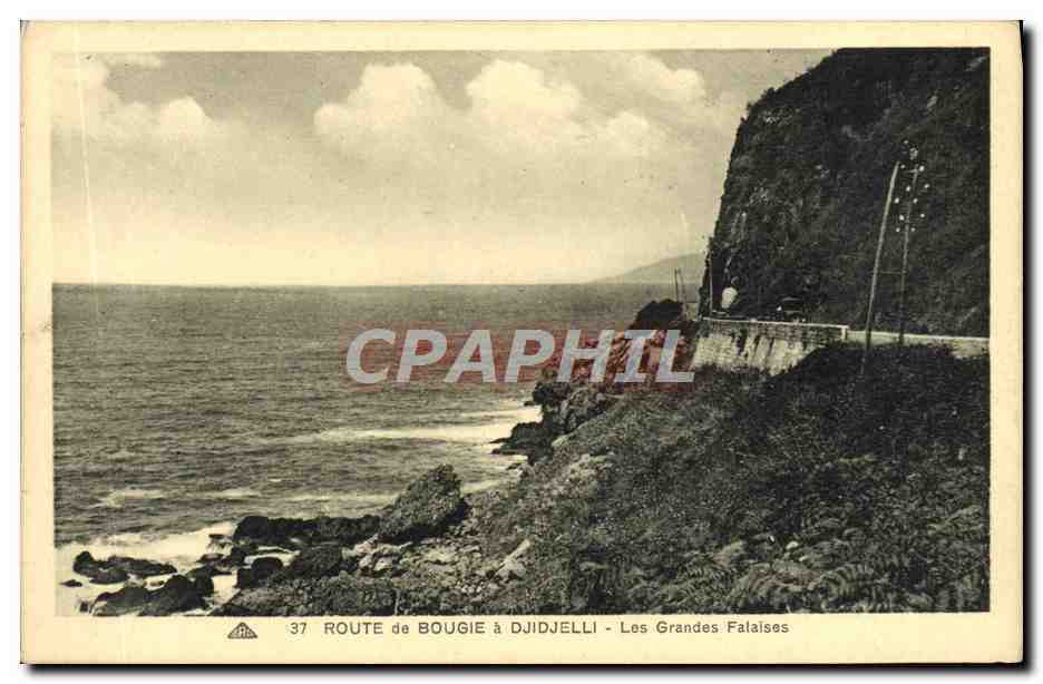CPA Route de Bougie a Djidjelli Les grandes falaises