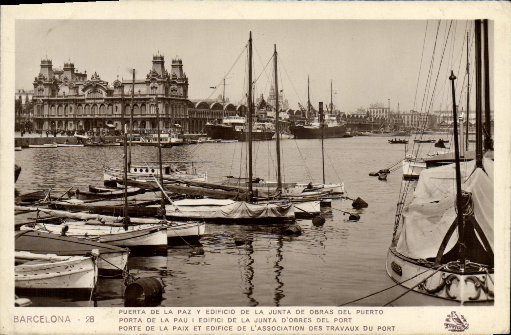 CPA Barcelona Puerta de la Paz y edifico de la junta de Obras del Puerto