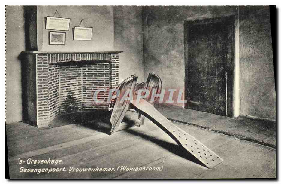 CPA Gravenhage Gevagenpoort Vrouwenkamer