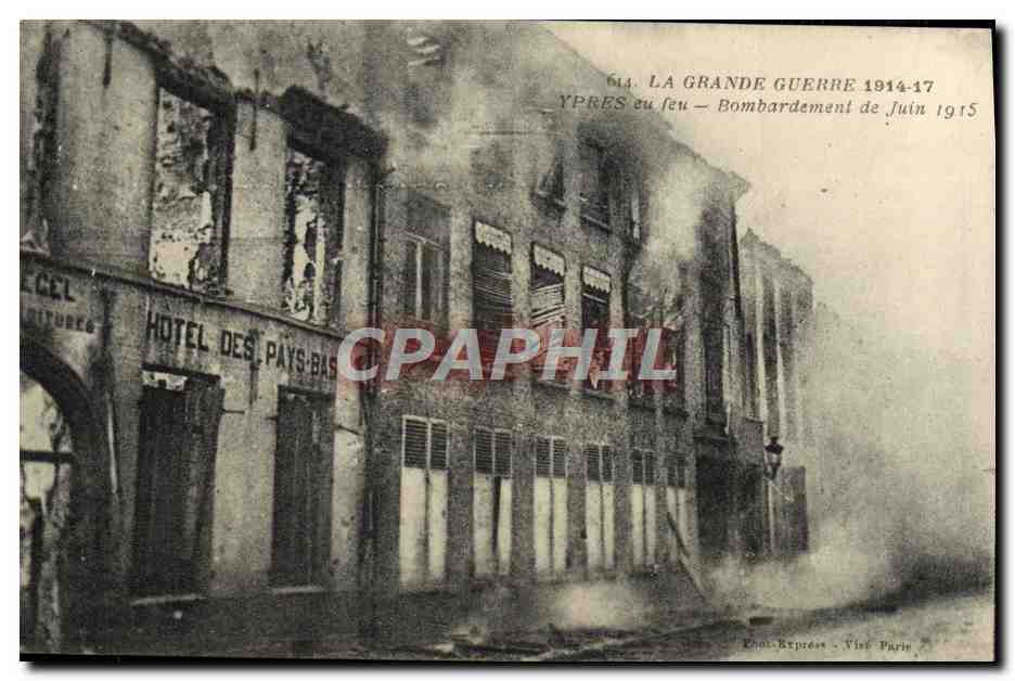 Ypres en feu — Bombardement de juin 1915 — Éditeur : Photo-Express, Paris