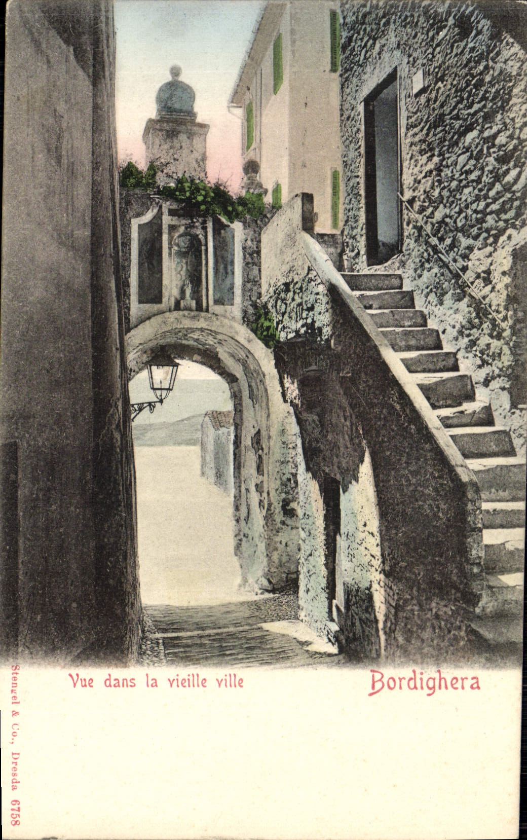 CPA Bordighera Vue Dans La Vieille Ville
