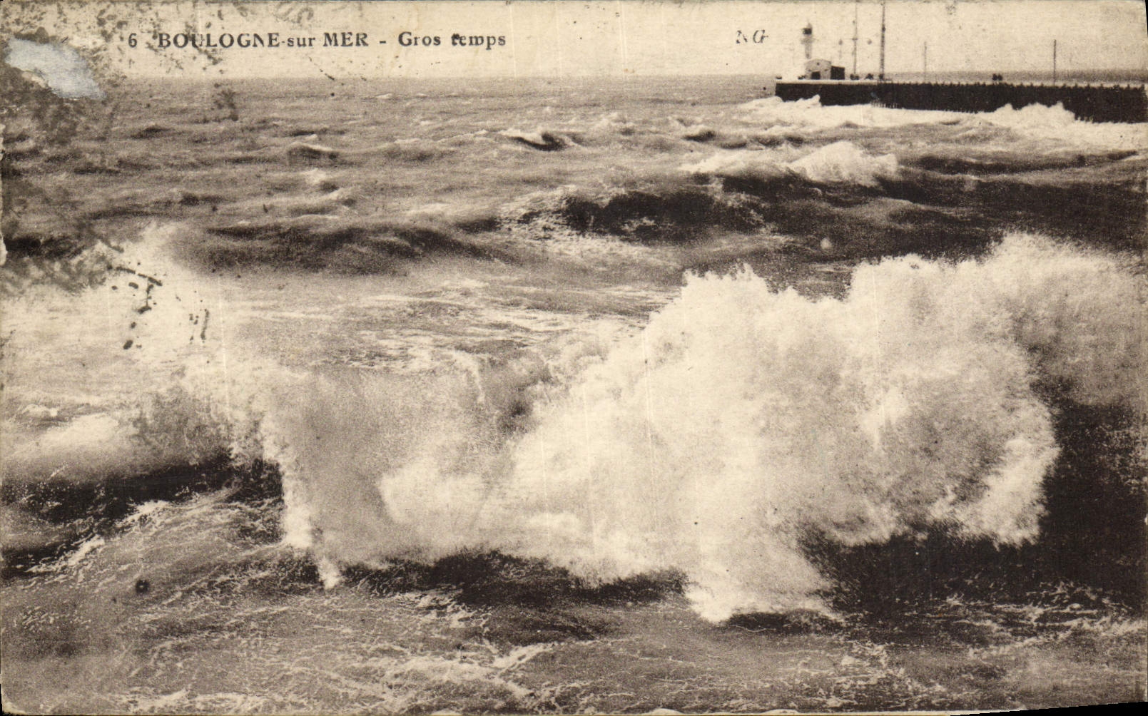 Boulogne-sur-Mer — Gros temps — éditeur A.G.