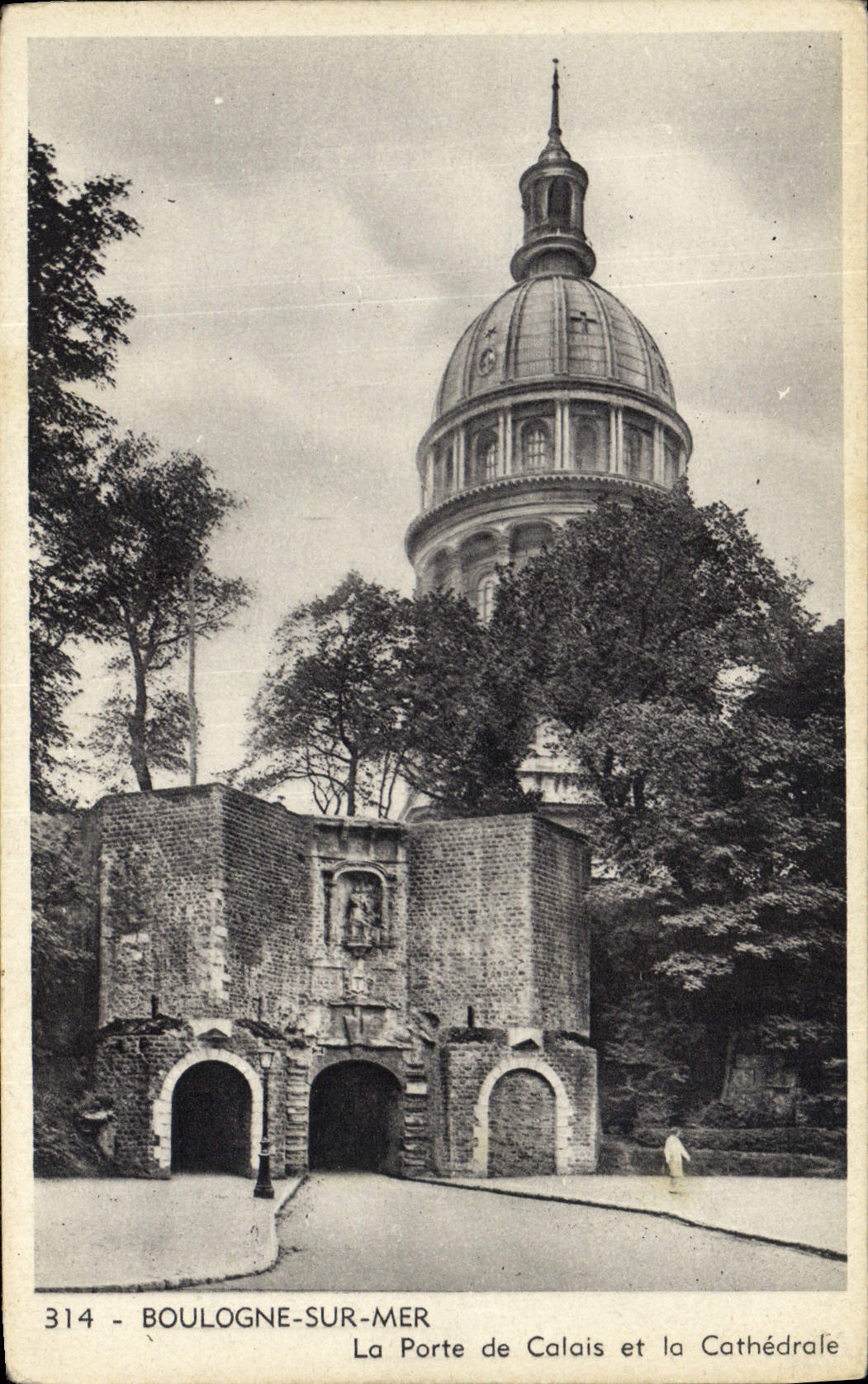 Boulogne-sur-Mer — La Porte de Calais et la Cathédrale — Édition des Cœurs de Paris n°314