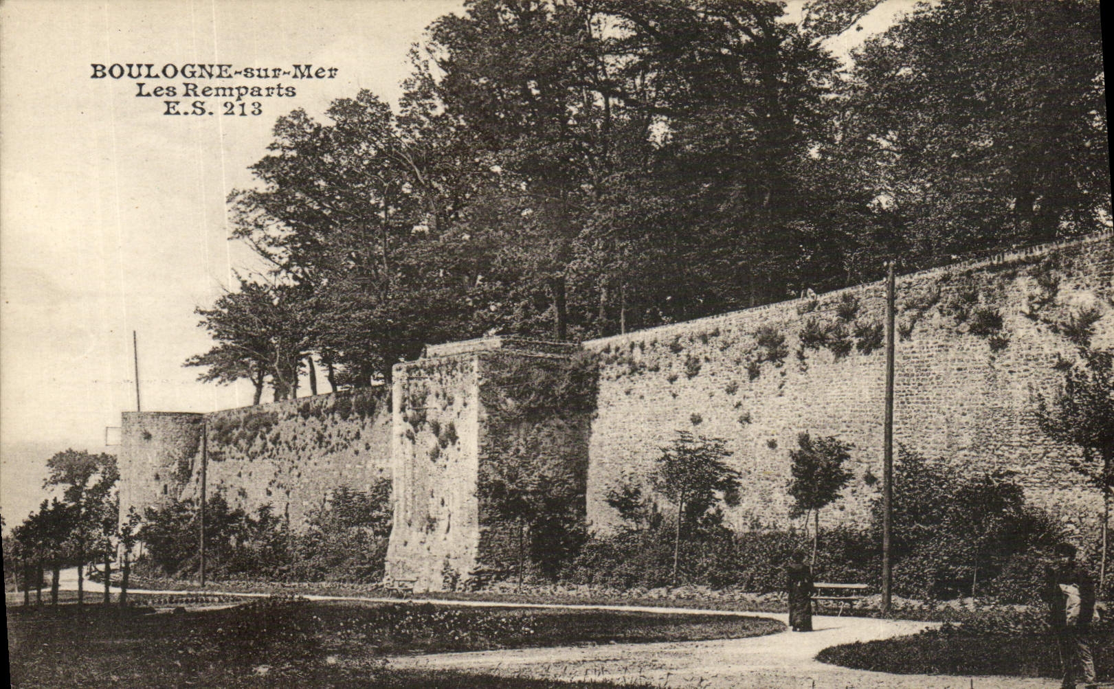 Boulogne-sur-Mer — Les Remparts — E.S. 213