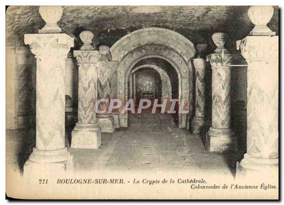 Boulogne-sur-Mer - La Crypte de la Cathédrale, Colonnades de l'Ancienne Église