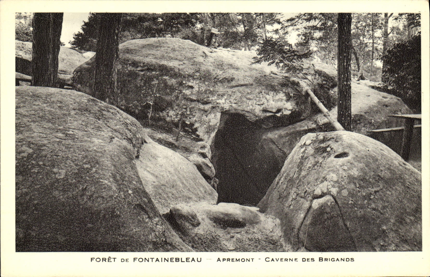 Foresta di Fontainebleau — Apremont — Grotta dei Briganti