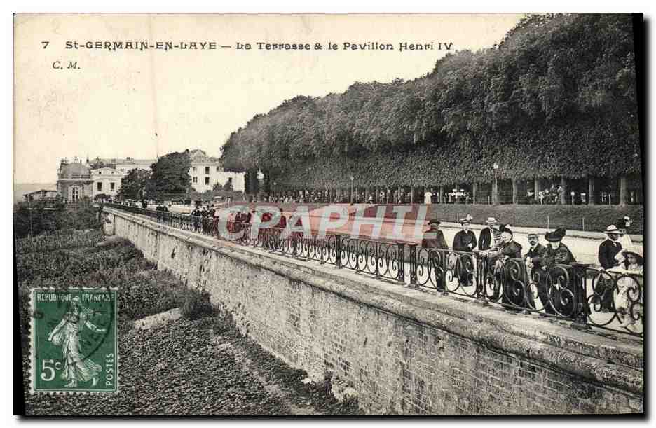 CPA St Germain en Laye La Terrasse le Pavillon Henri IV