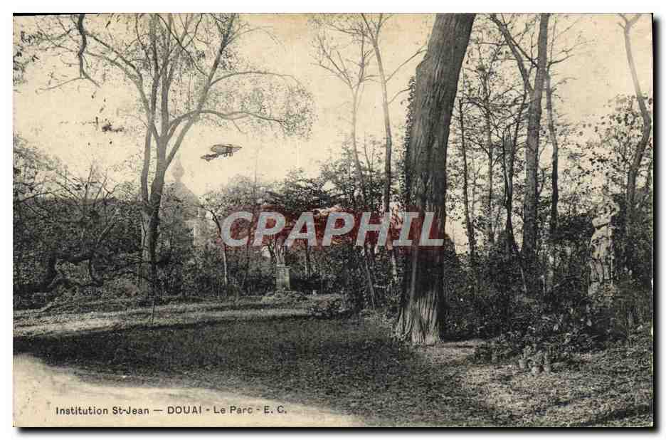 CPA Institution St Jean Douai Le Parc Avion