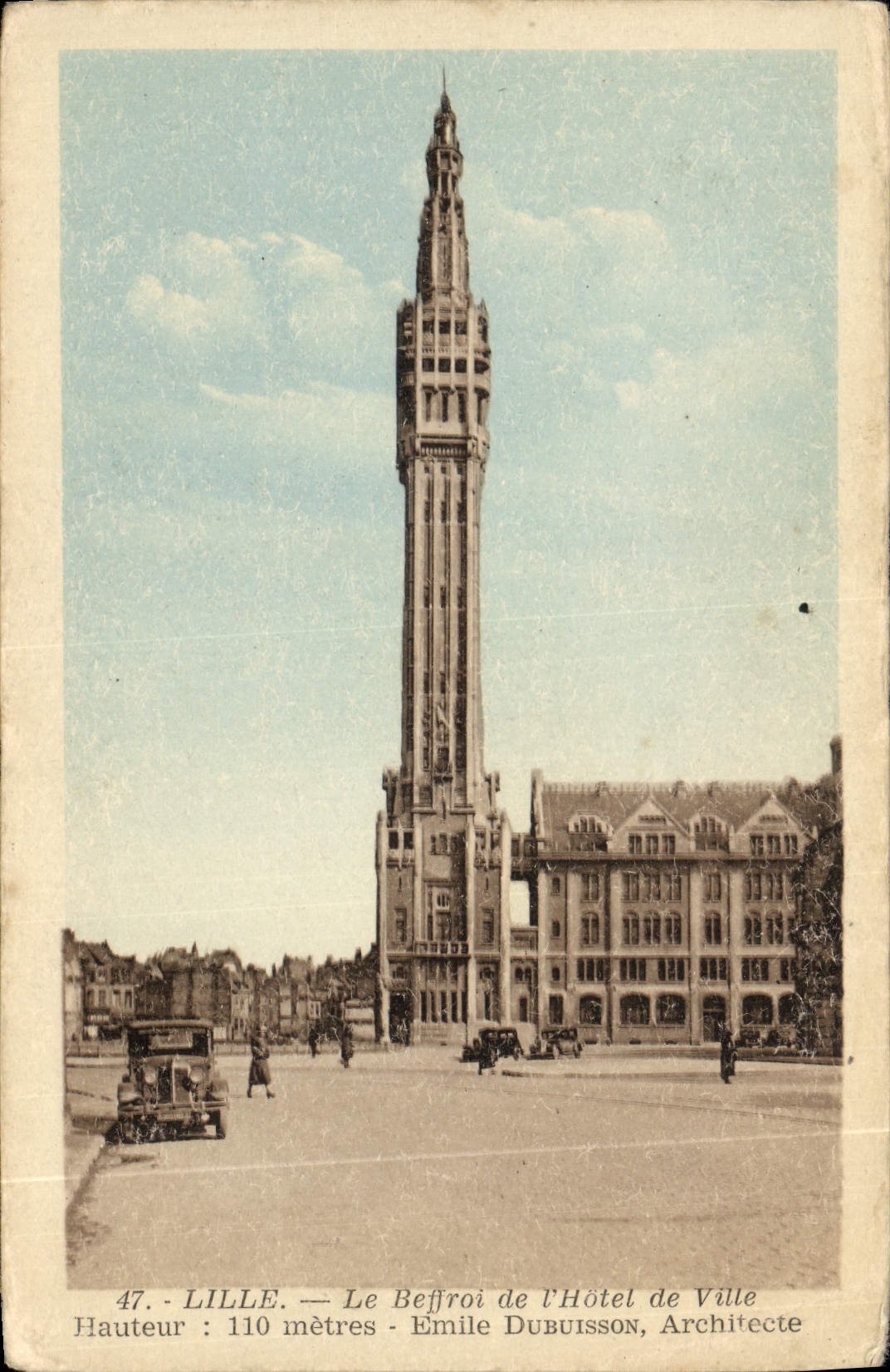 CPA Lille Le Beffroi de L'Hotel de Ville 