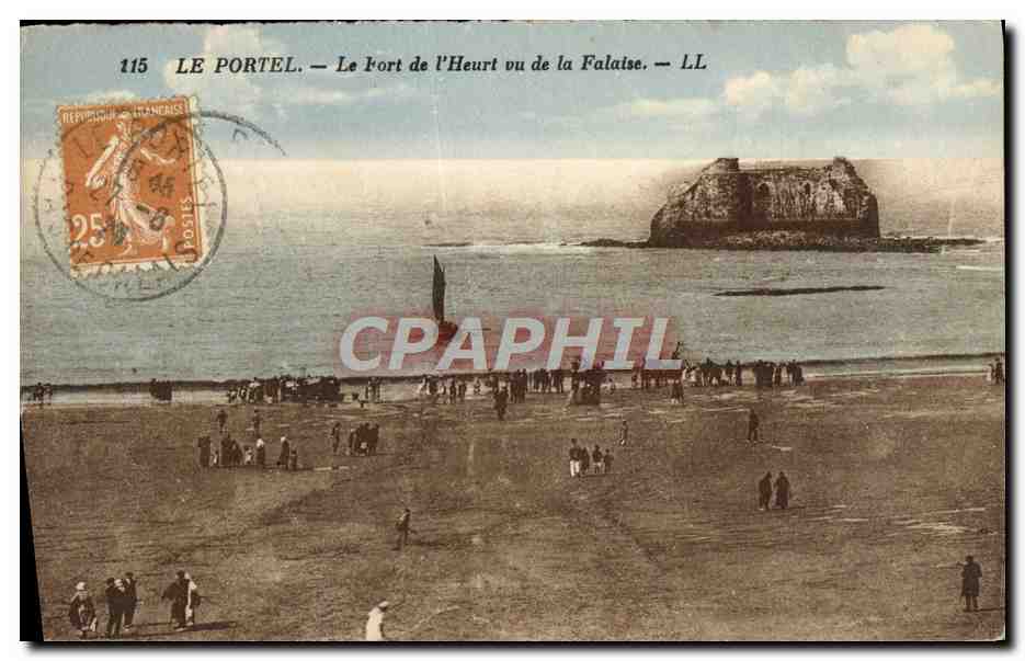 CPA Le Portel Le Fort de L'Heurt Vu de la Falaise