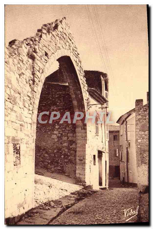 Hyères (Var) — Le Portail Sainte-Claire dans la vieille ville — R. Vidal, Hyères