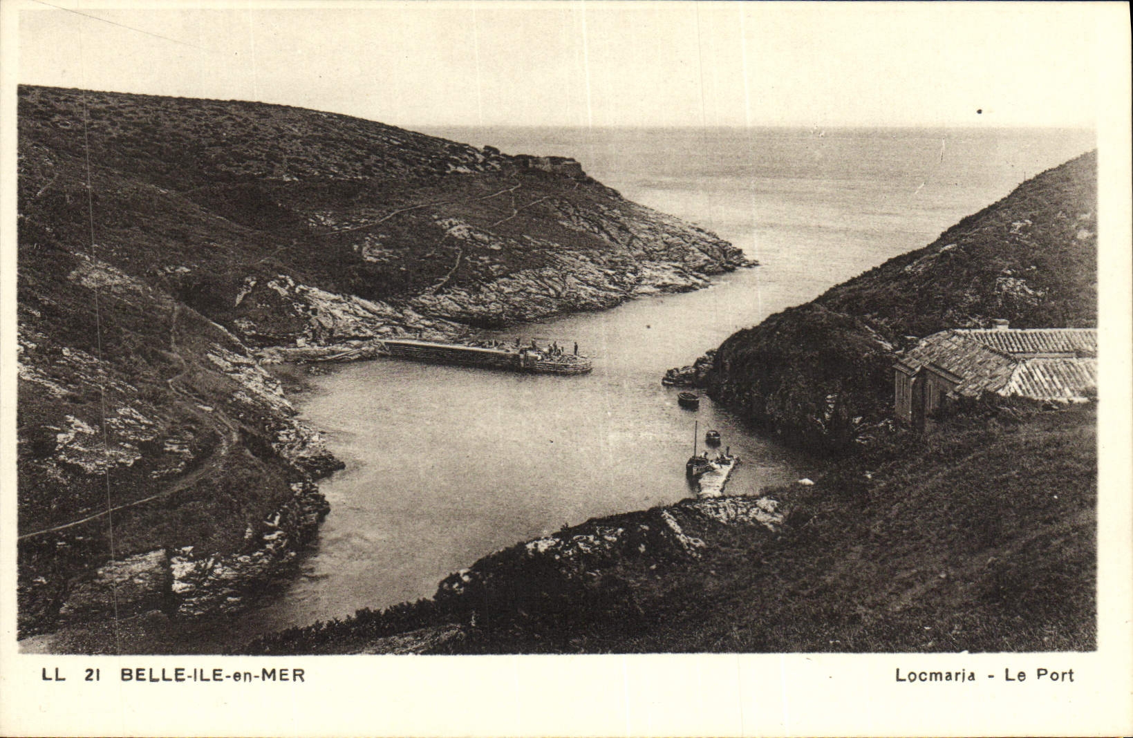 Locmaria - Le Port — Belle-Île-en-Mer — LL 21 — éditeur CPAPHIL