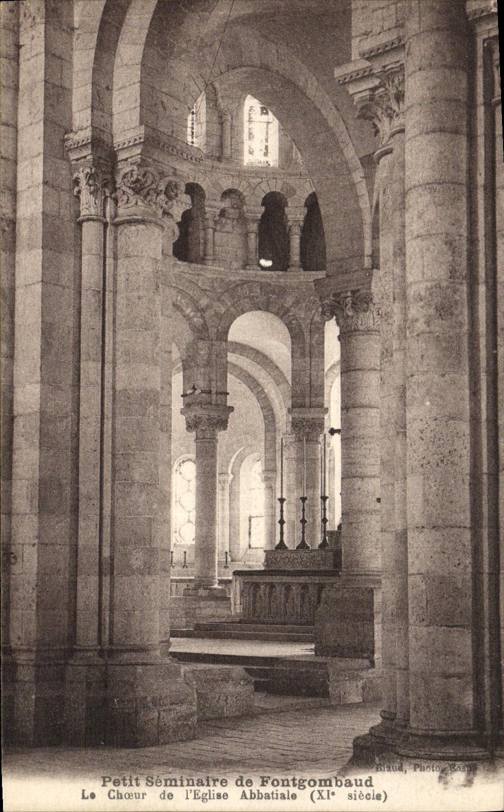 Le Chœur de l'Église Abbatiale (XIe siècle) — Petit Séminaire de Fontgombaud — Biaud, Photo-Casou