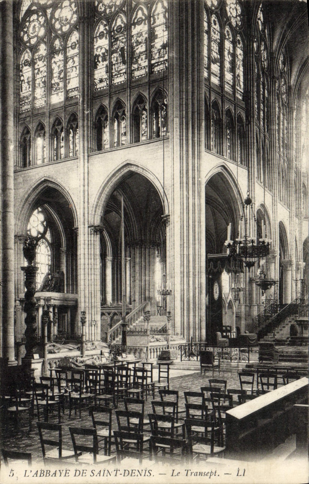 L'ABBAYE DE SAINT-DENIS — Le Transept — Éditeur L1 - Recto
