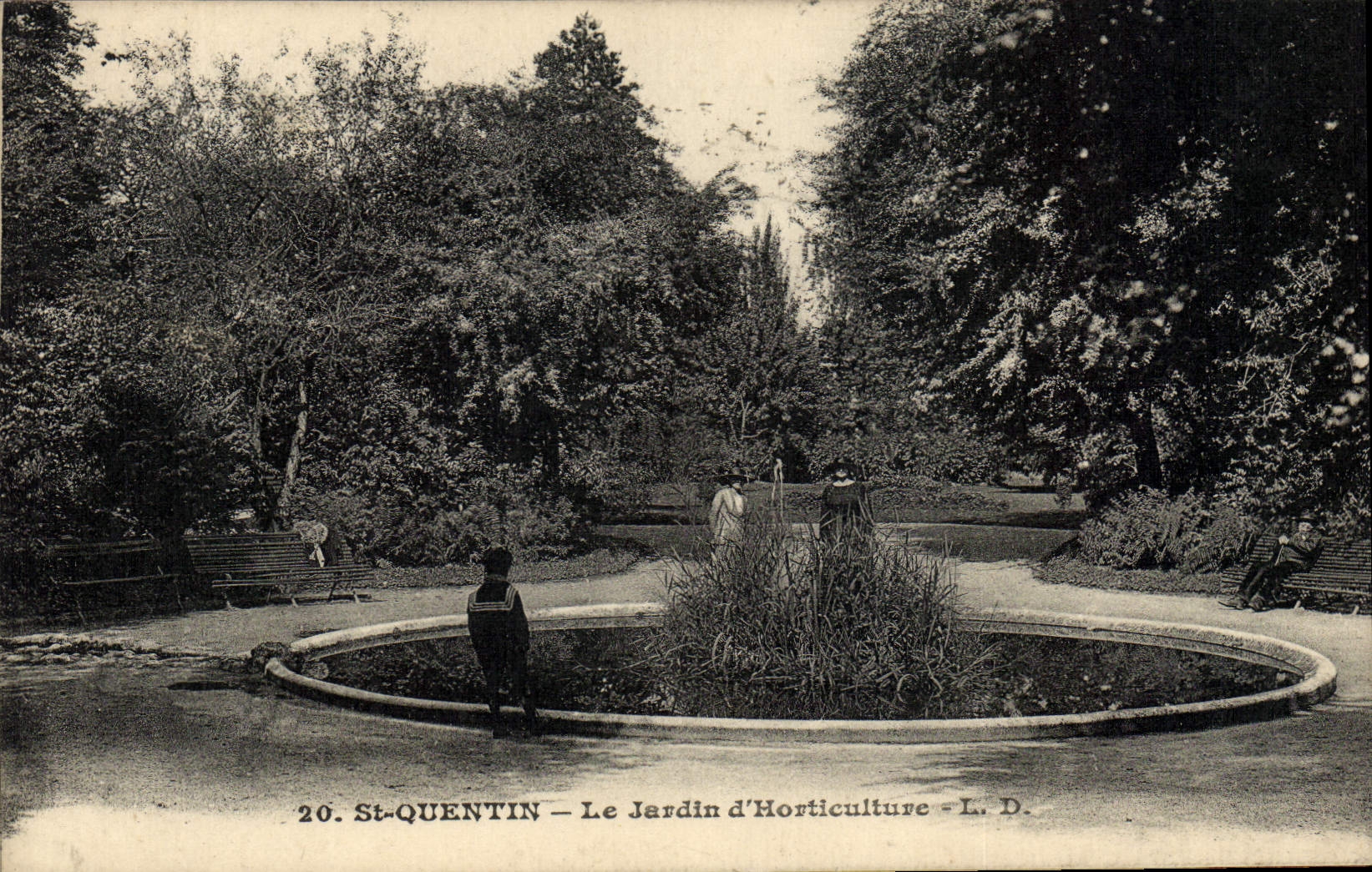 St-Quentin — Le Jardin d'Horticulture — L. D. — n°20