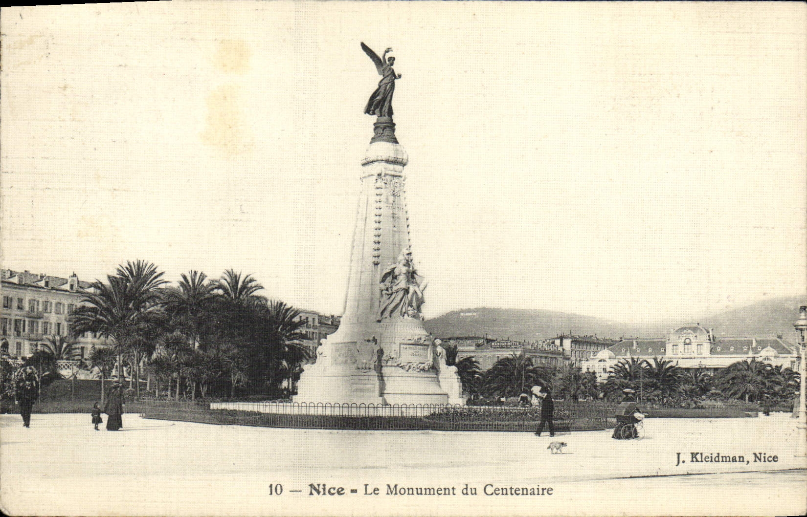 CPA Nice Le Monument Du Centenaire (carte toilee)