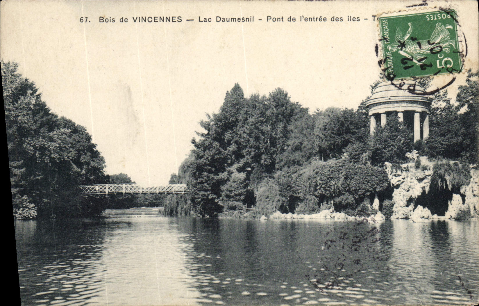 Bois de Vincennes — Lac Daumesnil — Pont de l'entrée des îles — éditeur T. P. B. n°67