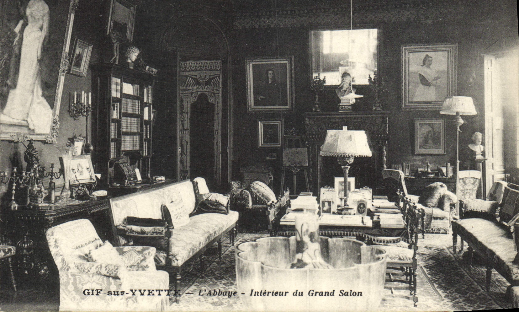 CPA Gif Sur Vvette L'Abbaye Interieur du grand salon