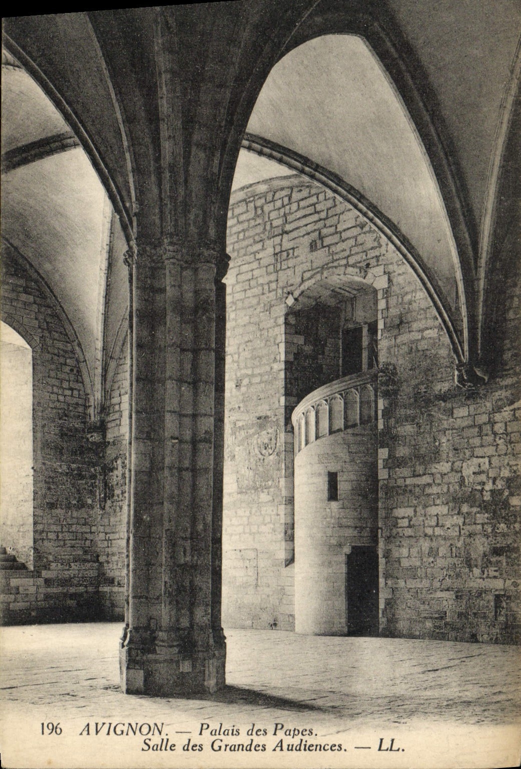 CPA Avignon Palais des Papes Salle des grandes Audiences