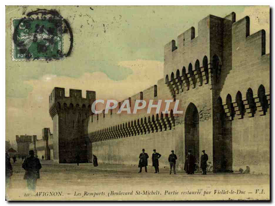 Avignon — Les Remparts (Boulevard St-Michel) — Partie restaurée par Viollet-le-Duc — F.I.