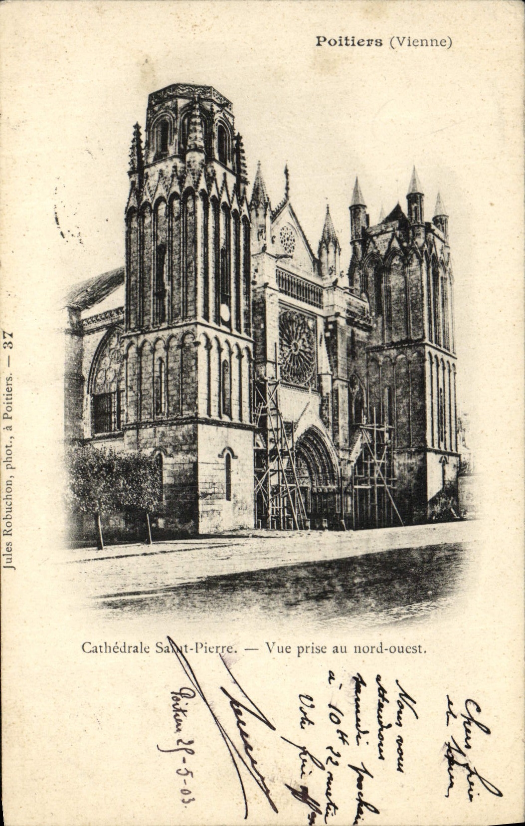 Cathédrale Saint-Pierre — Vue prise au nord-ouest — Jules Robuchon, phot., Poitiers, n°37