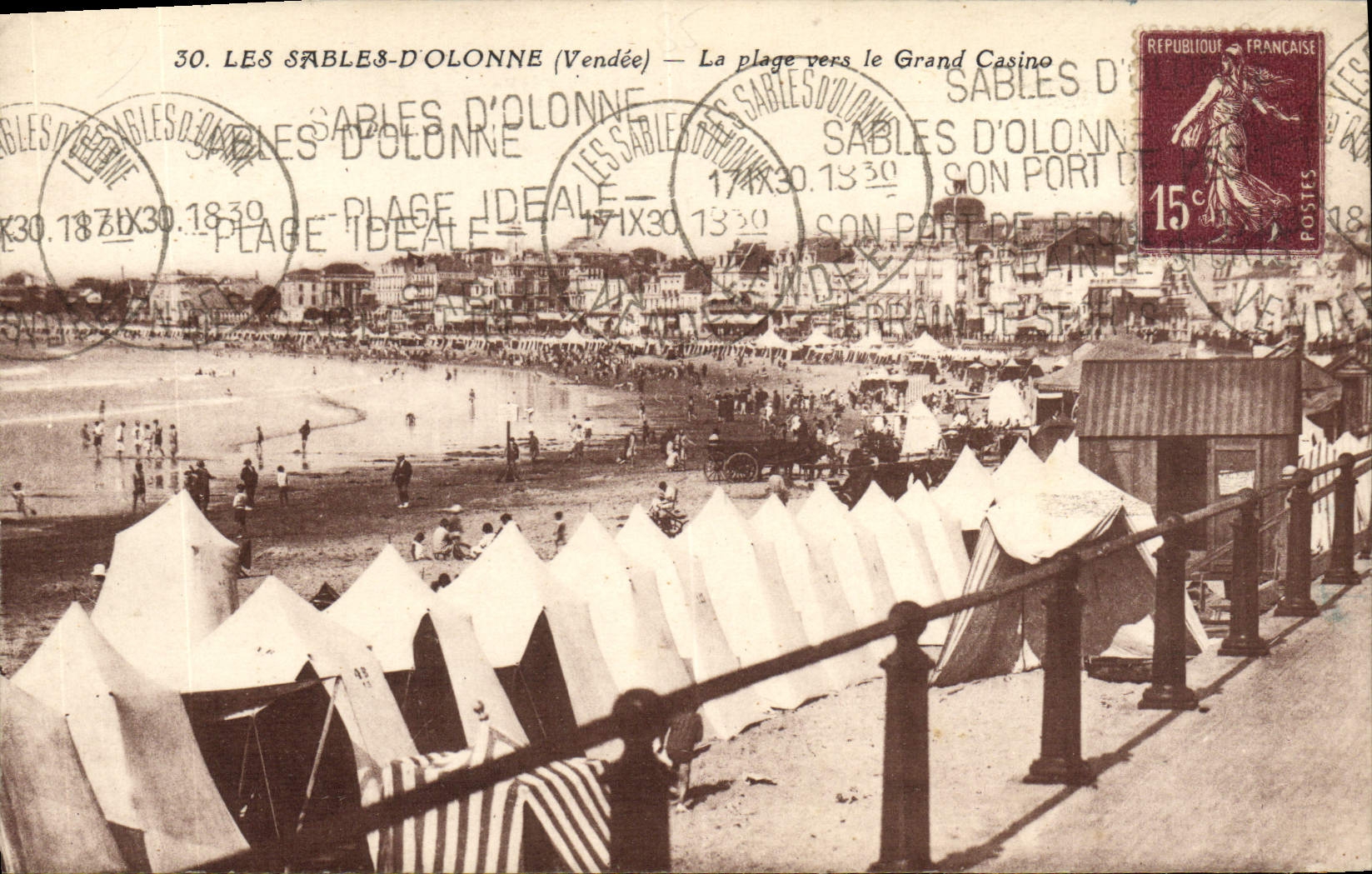 Les Sables-d'Olonne (Vendée) — La plage vers le Grand Casino — Phototypie JAILLY-MARTAINE
