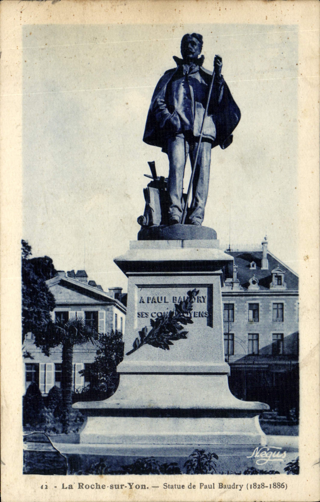 CPA La Roche sur Yon Statue de Paul Baudry 1826 1886
