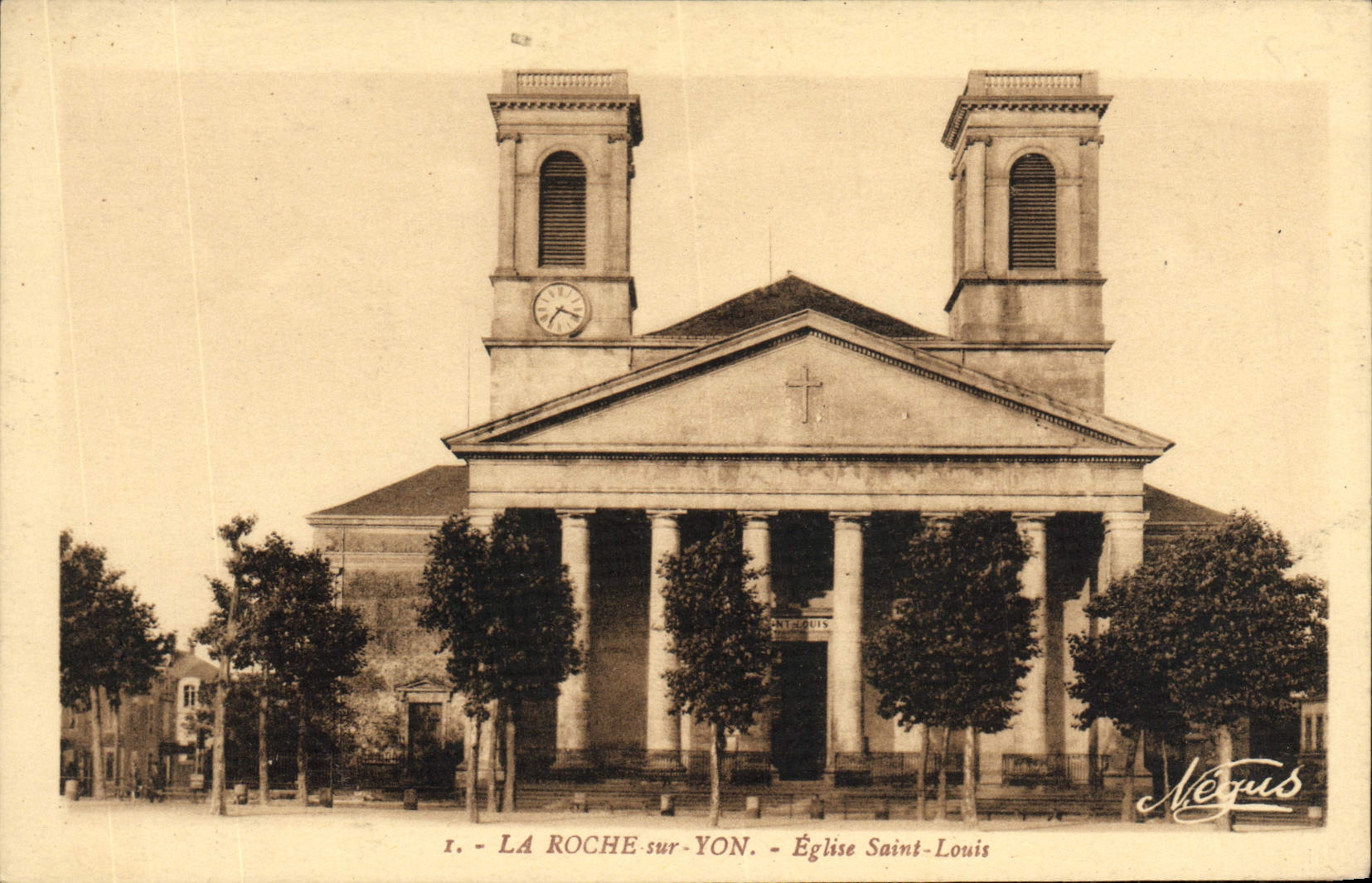 La Roche-sur-Yon - Église Saint-Louis — éditeur Mérus, n°1