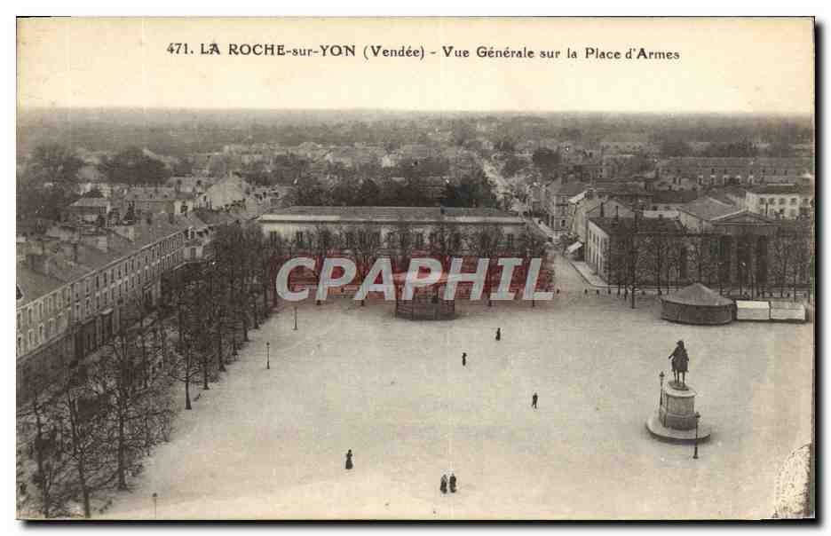 CPA La Roche sur Yon Vue Generale sur la Place d'Armes