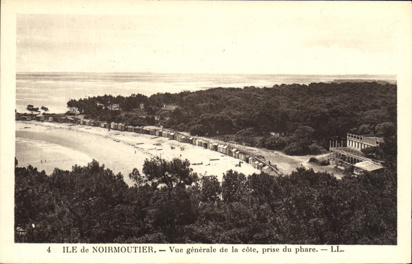 Ile de Noirmoutier — Vue générale de la côte, prise du phare — LL.