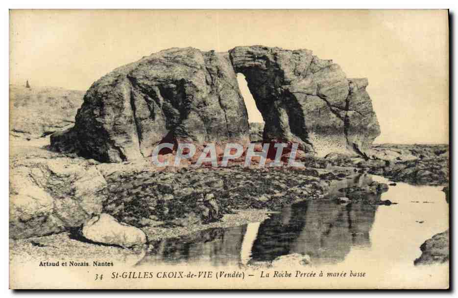 CPA Saint Croix de Vie La Roche Percee a maree basse