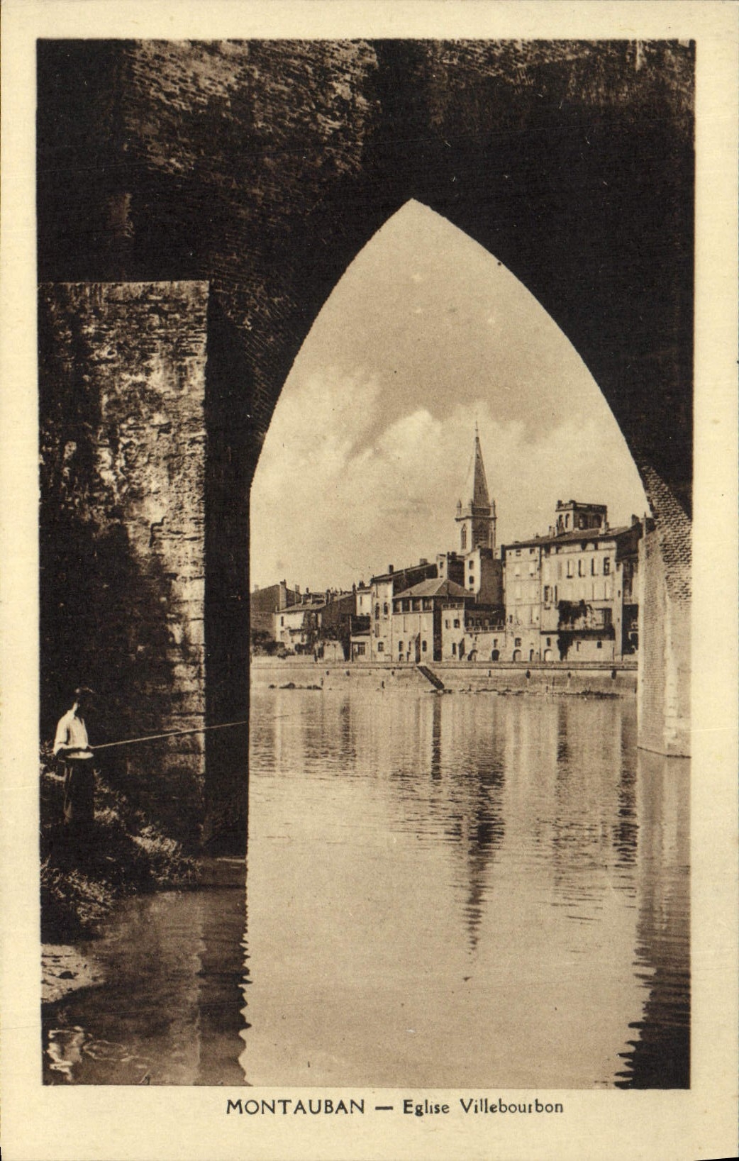Montauban — Église Villebournon — vue depuis un pont