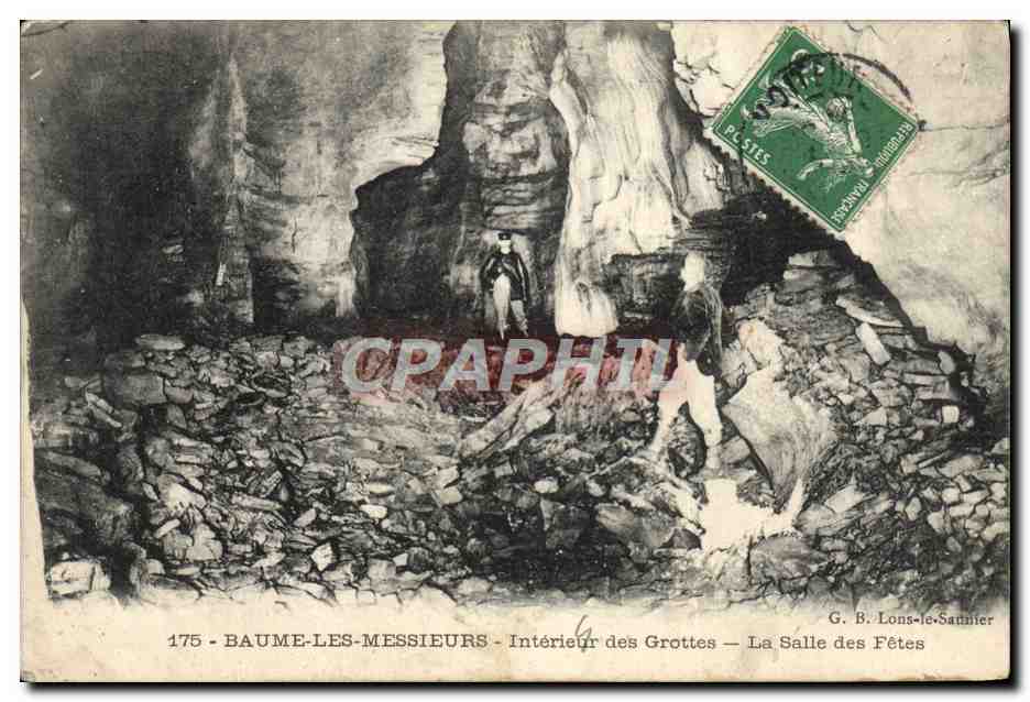 Baume-les-Messieurs — Intérieur des Grottes — La Salle des Fêtes — G. B. Lons-le-Saunier, n°175