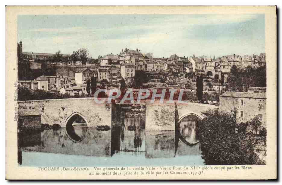 CPA Thouars Vue Generale De La Vieille Ville Vieux pont du 13eme 