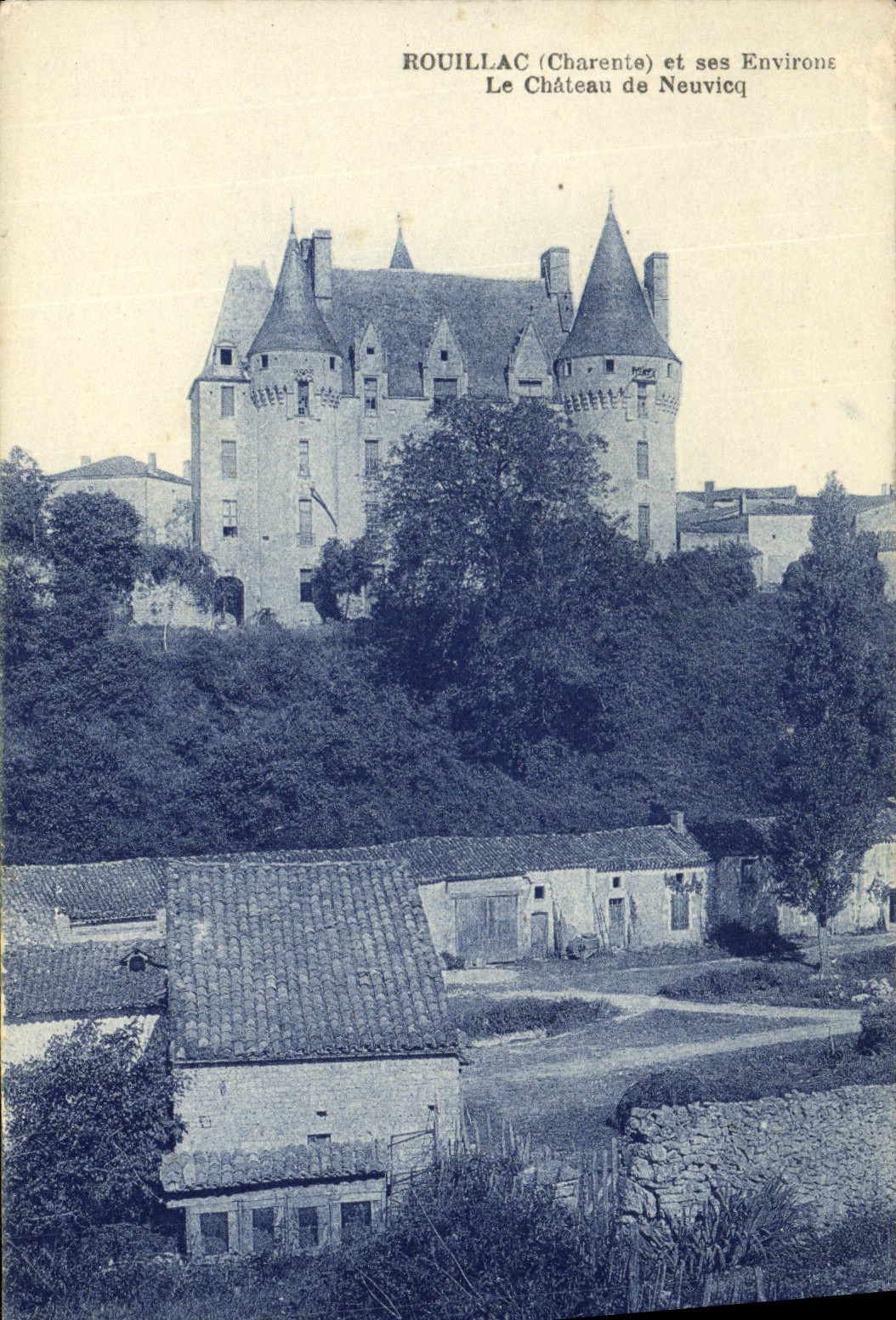 CPA Rouillac Et Ses Environs Le Chateau De Neuvicq