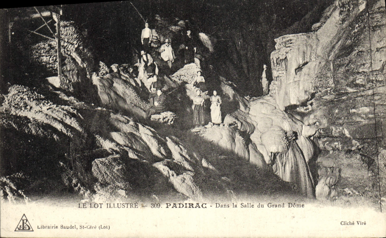 Padirac — In der Halle des Großen Doms — Librairie Baudel, St-Céré (Lot)