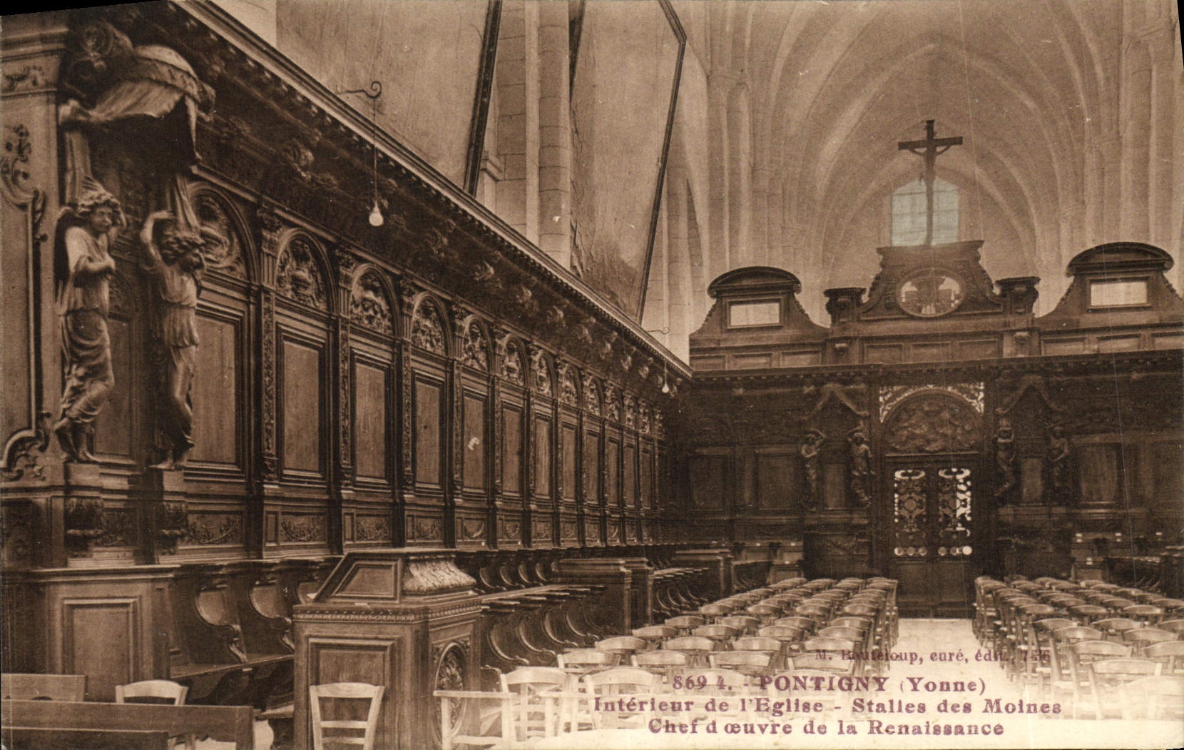 CPA Pontigny Interieur De l'Eglise Stalles Des Moines