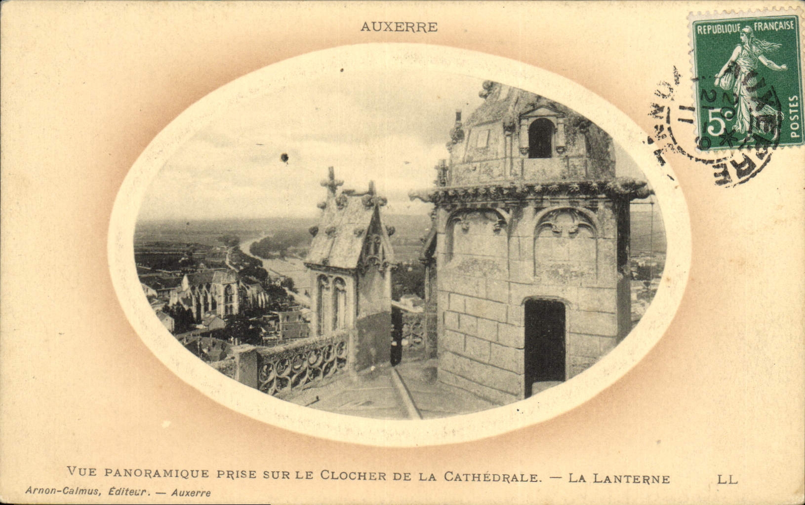Auxerre — Vue panoramique prise sur le clocher de la cathédrale — La lanterne — Arnon-Calmus, Editeur — Auxerre